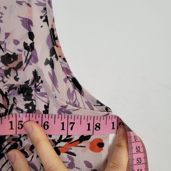 Anthropologie Vanessa Virginia Pink Floral Garden Pop Hankerchief Top Sz Medium - Picture 10 of 14